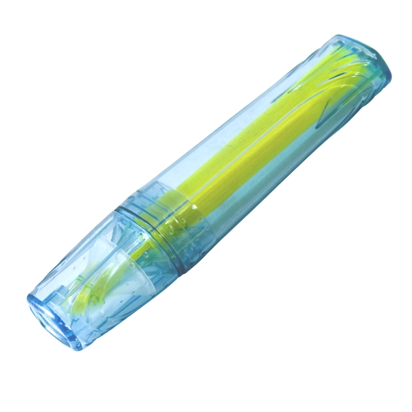 Highlighter pen made using recycled bottles