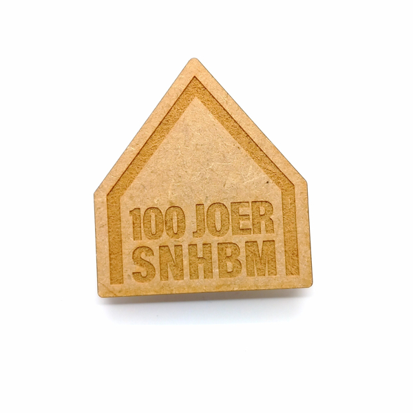 Badge, recycled wood fibers - natural