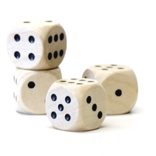 wooden dice - 16 mm