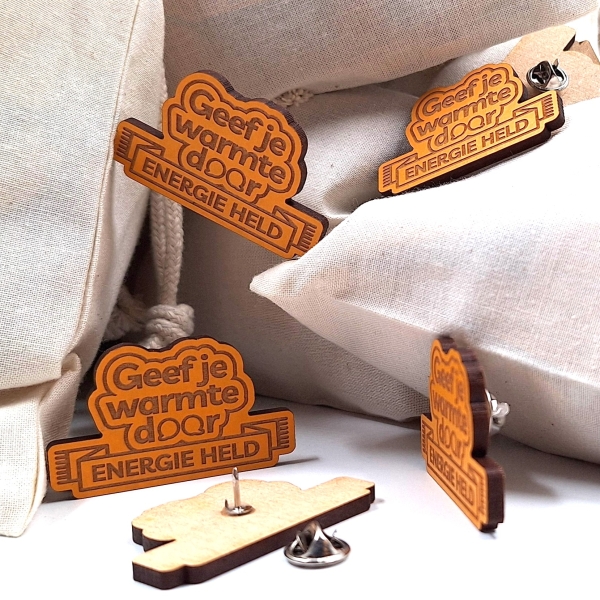 Pin, gerecycled hout - eigen kleur