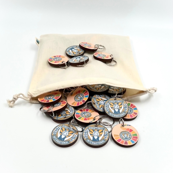 Sleutelhanger, gerecycled houtvezels - full colour
