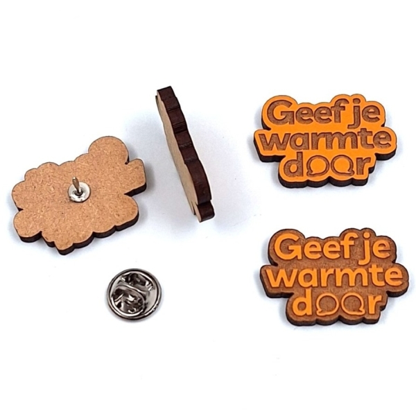 Pin, recycled wood fibers - own colour