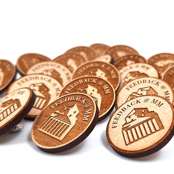 Pin, gerecycled hout - natuur