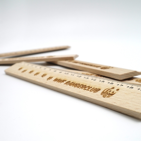 Wooden ruler 20 cm - 100% PEFC