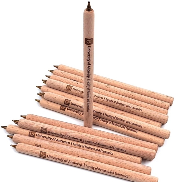 Spar Holzkugelschreiber aus Buchenholz